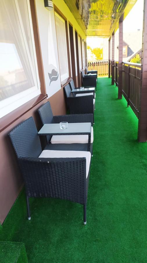Anrema - Pokoje 21M2 Swarzewo Kültér fotó