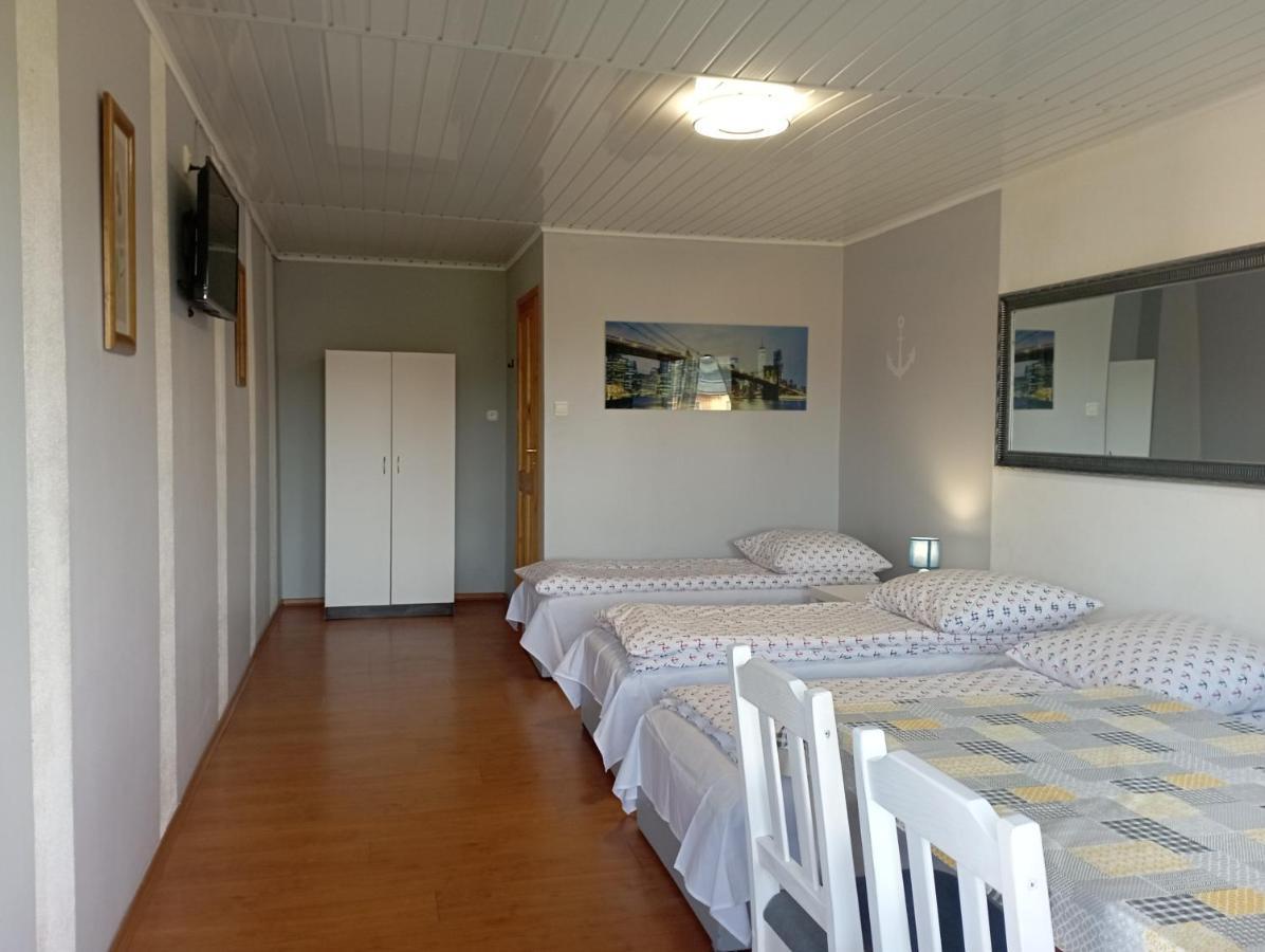 Anrema - Pokoje 21M2 Swarzewo Kültér fotó