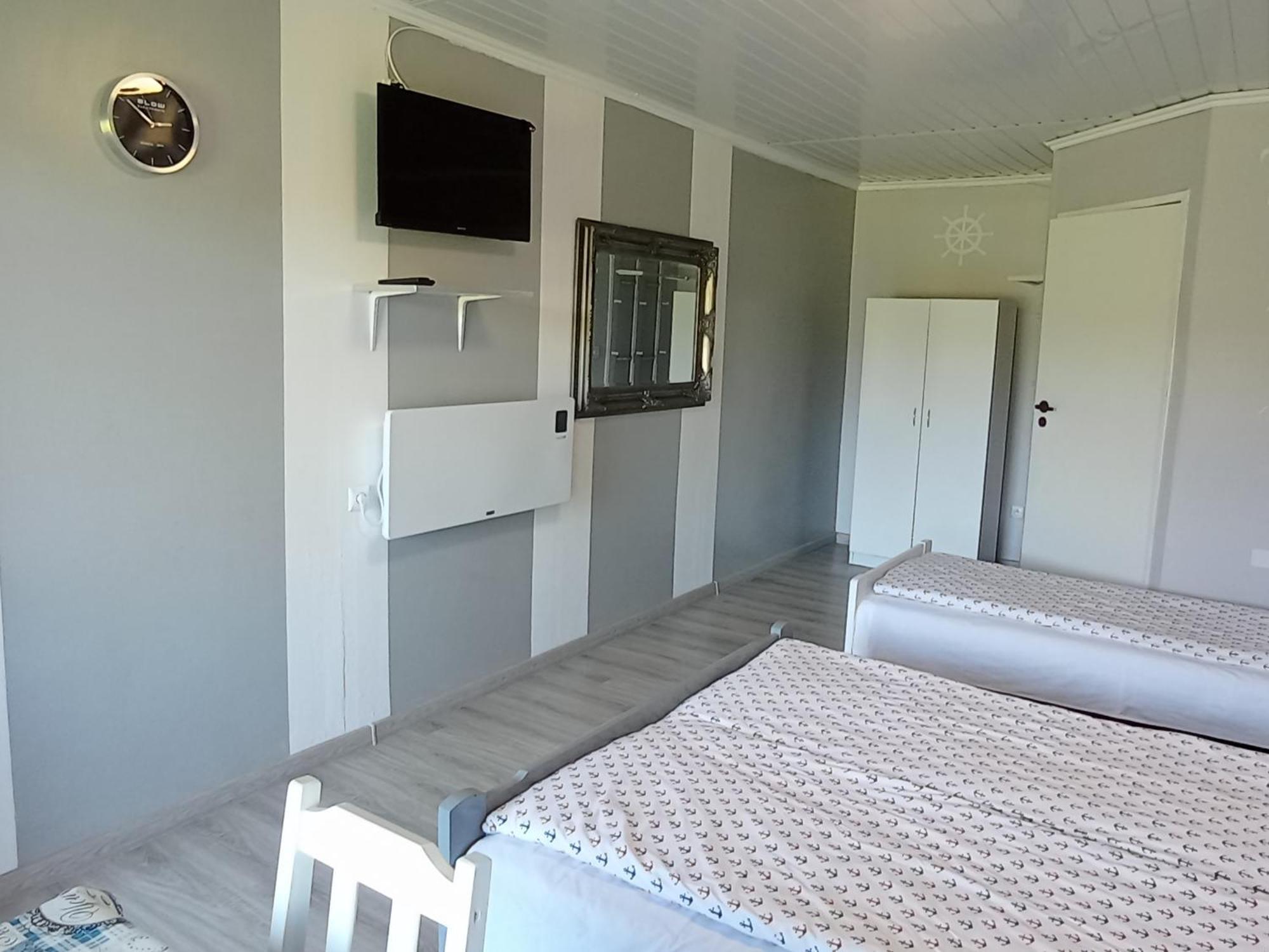 Anrema - Pokoje 21M2 Swarzewo Kültér fotó
